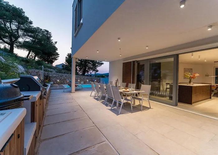 Willa Miramarina Tribalj